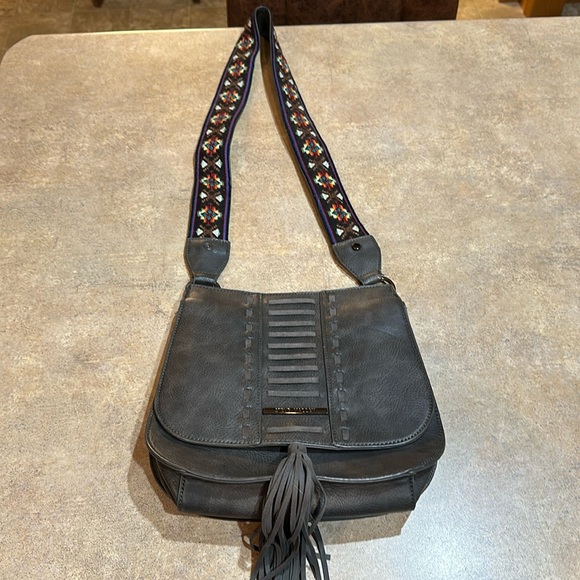 Steve Madden Handbags - Women’s Steve Madden purse with guitar strap handle super cute